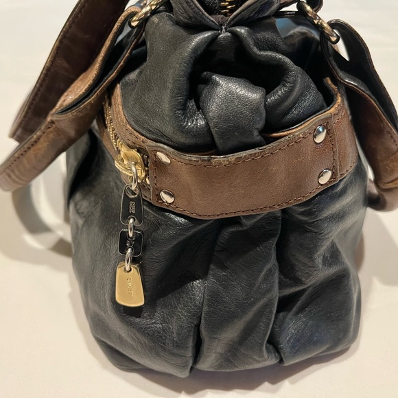 See By Chloé black leather crossbody tote bag - Picture 8 of 14